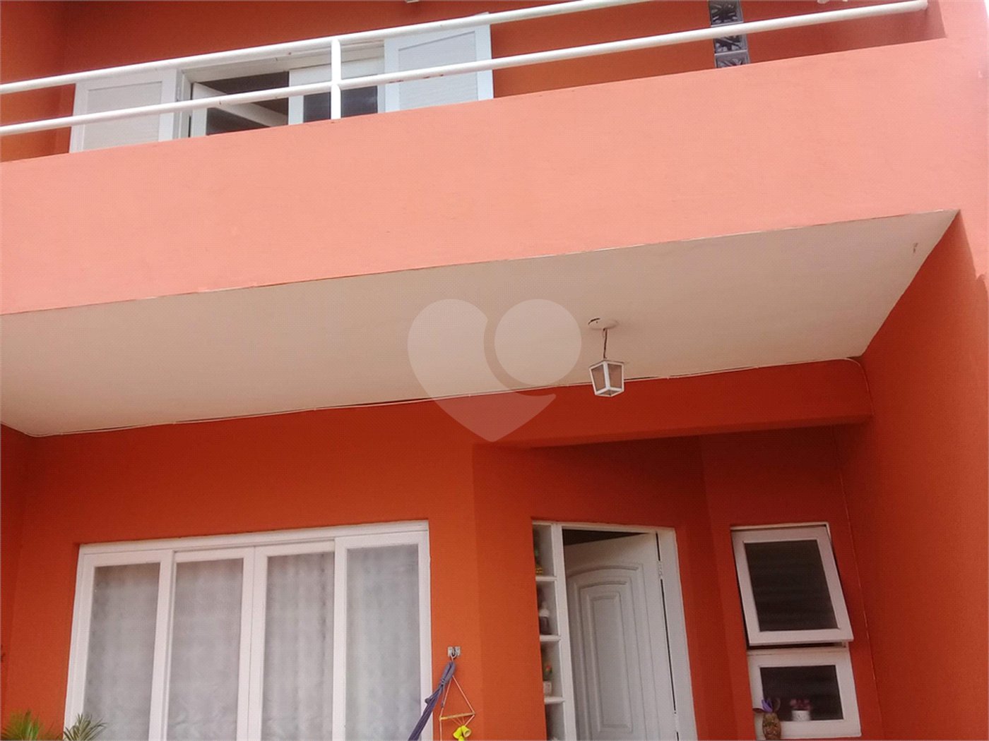 Sobrado à venda com 2 quartos, sendo 1 suíte, em Vila Barth, Itapetininga, SP