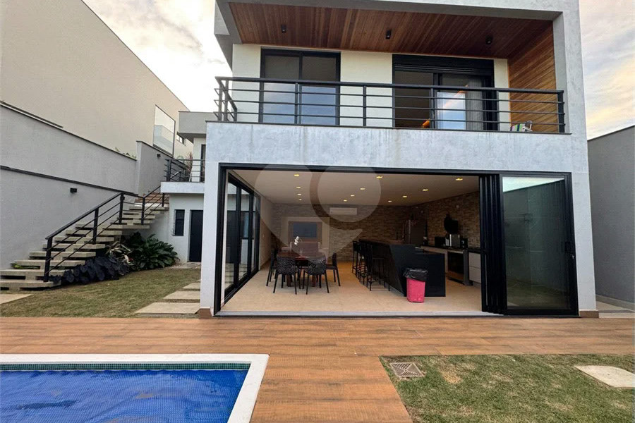 Casa à venda com 3 quartos, sendo 1 suíte,  no condomínio Parque Residencial Damha 2, Piracicaba - SP