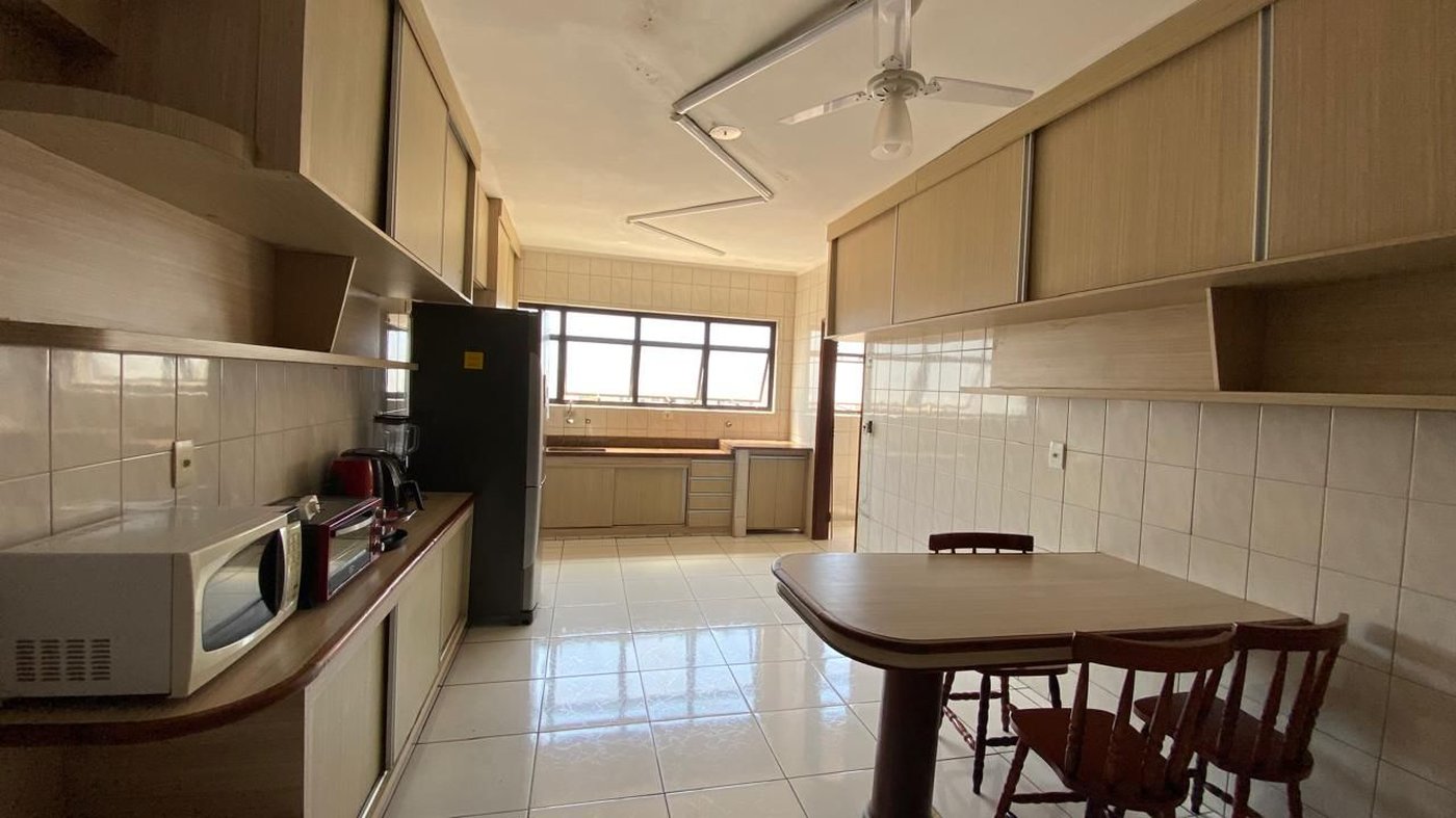 Cobertura com 4 dormitórios à venda, 400 m² por R$ 2.580.000,00 - Ponta da Praia - Santos/SP