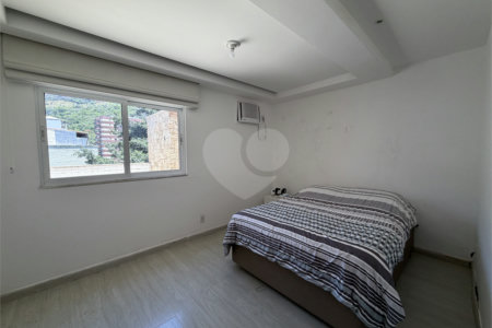 Cobertura à venda com 3 quartos, sendo 1 suíte, em Tijuca, Rio de Janeiro, RJ