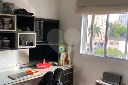 Apartamento à venda com 3 suítes em Paraíso, São Paulo, SP