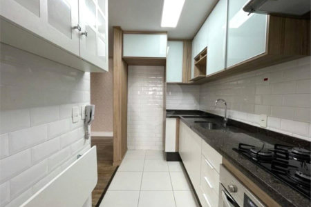 Apartamento à venda com 3 quartos, sendo 1 suíte,  em Vila Gomes Cardim, São Paulo, SP