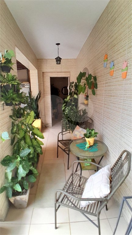Casa à venda com 3 quartos em Campo Grande, Rio de Janeiro, RJ