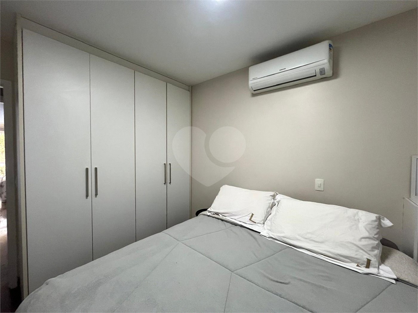 Casa à venda com 3 suítes no condomínio Domus, São Paulo - SP