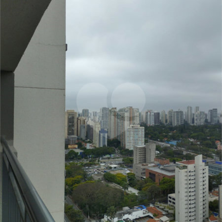 Apartamento à venda com 2 quartos em Santo Amaro, São Paulo, SP