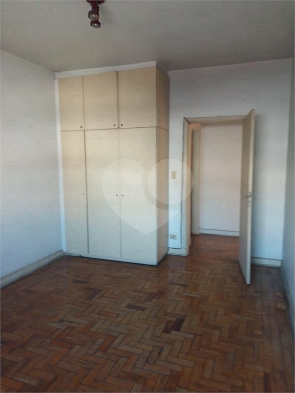 Casa à venda com 3 quartos em Vila Romana, São Paulo, SP