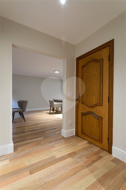 Apartamento à venda com 4 quartos, sendo 2 suítes,  em Bela Vista, São Paulo, SP
