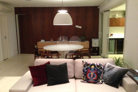 Apartamento à venda com 3 suítes em Vila Mariana, São Paulo, SP