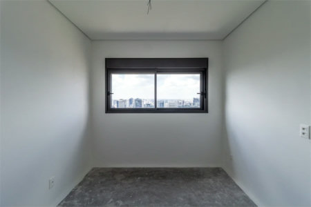 Apartamento à venda ou para alugar com 4 quartos, sendo 3 suítes,  em Jardim Morumbi, São Paulo, SP