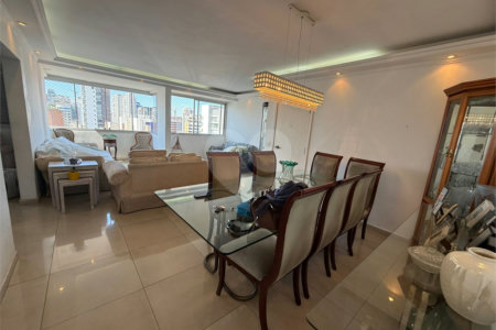 Apartamento à venda com 4 quartos, sendo 1 suíte, em Indianópolis, São Paulo, SP