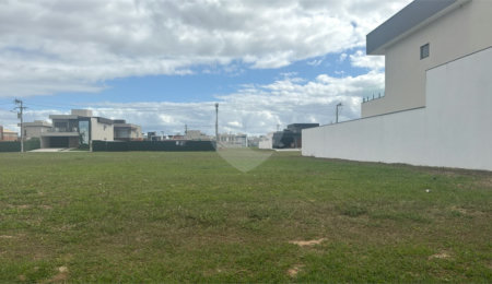 Terreno à venda em Ogiva, Cabo Frio, RJ