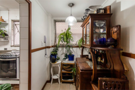 Apartamento à venda com 3 quartos, sendo 1 suíte, em Santo Amaro, São Paulo, SP