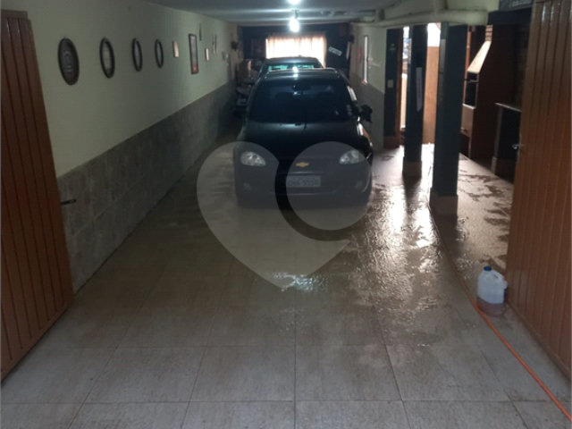Sobrado à venda com 3 quartos em Jardim Peri, São Paulo, SP