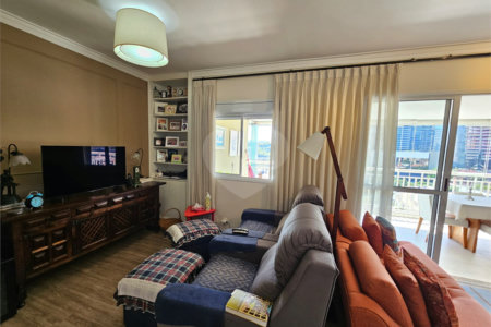 Apartamento à venda com 3 suítes em Chácara Santo Antônio (zona Sul), São Paulo, SP