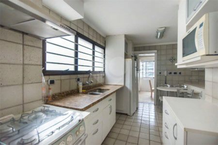 Apartamento à venda com 3 suítes em Consolação, São Paulo, SP