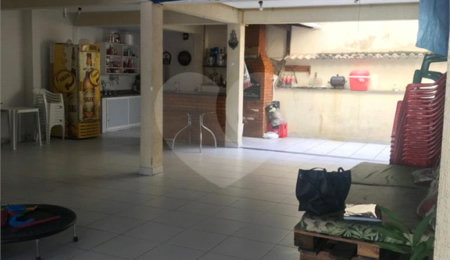 Triplex à venda com 4 quartos, sendo 1 suíte, em Campo Grande, Rio de Janeiro, RJ