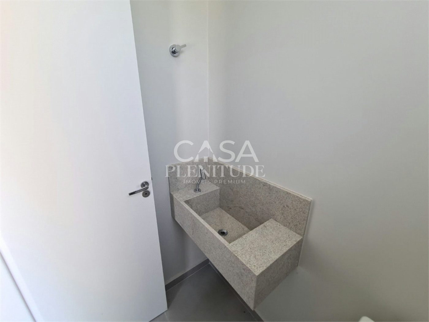Casa em condomínio à venda com 3 quartos, sendo 1 suíte, em Jardim Novo Horizonte, Sorocaba, SP