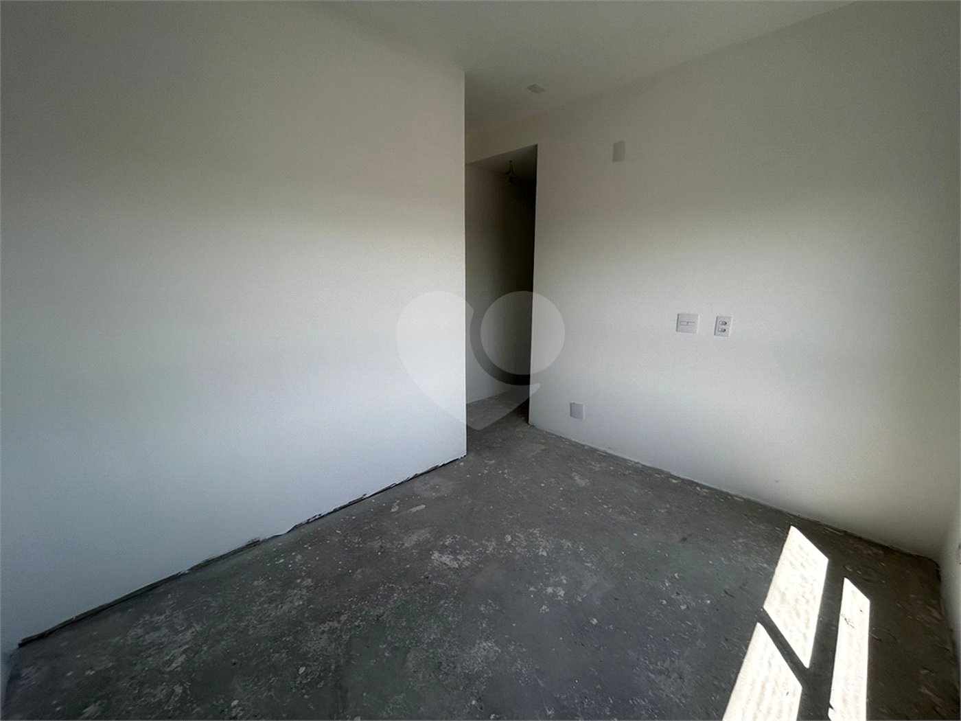 Apartamento à venda com 4 quartos, sendo 2 suítes,  em Vila Clementino, São Paulo, SP