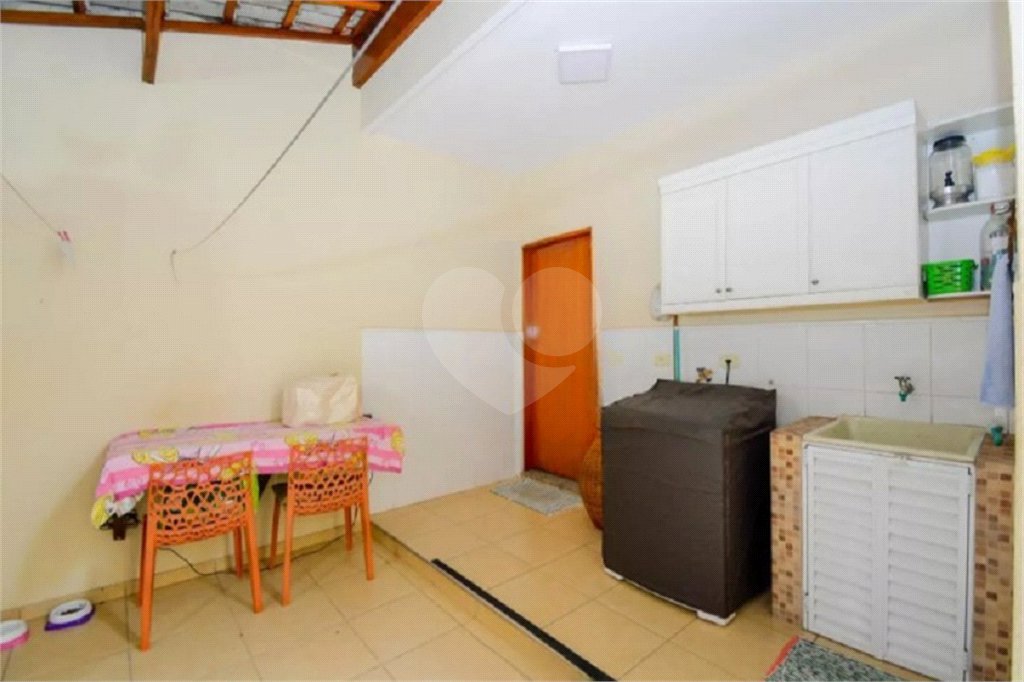 Casa à venda com 3 quartos, sendo 1 suíte, em Parque Continental I, Guarulhos, SP