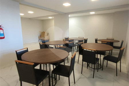 Apartamento à venda com 1 quarto em Vila Mazzei, São Paulo, SP