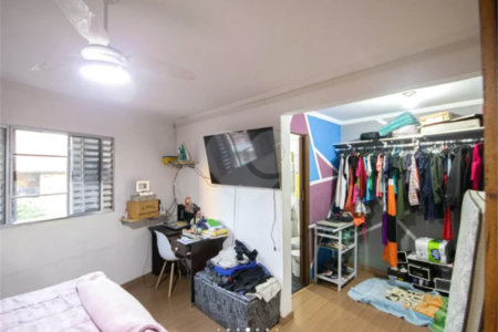 Casa Térrea à venda com 7 quartos em Vila Mazzei, São Paulo, SP