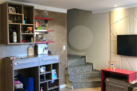 Cobertura à venda com 3 quartos, sendo 1 suíte,  em Parque das Nações, Santo André, SP