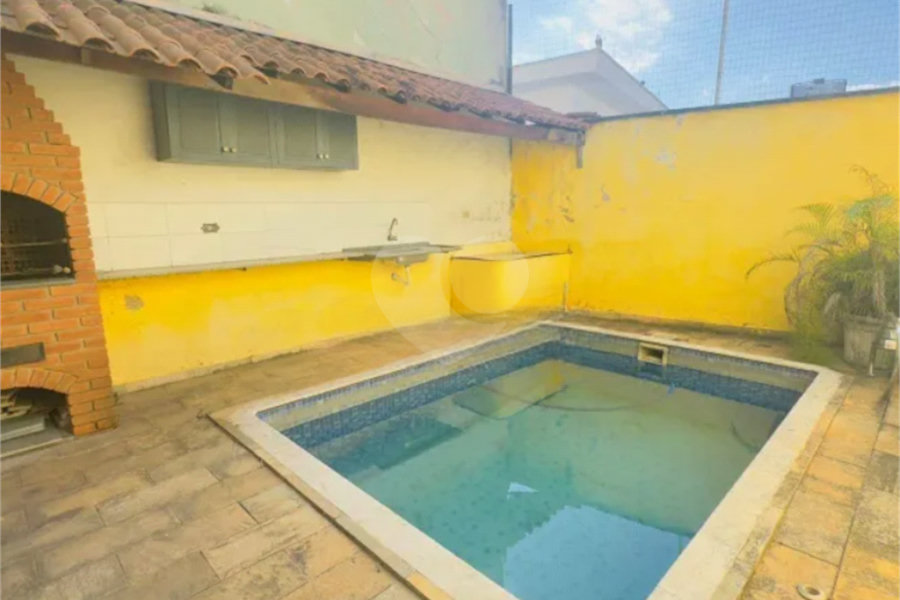 Sobrado à venda com 3 quartos em Vila Bonilha, São Paulo, SP