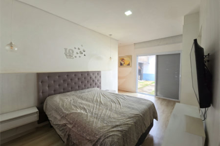 Casa à venda com 4 quartos, sendo 1 suíte, no condomínio Village Ipanema 2, Araçoiaba da Serra - SP