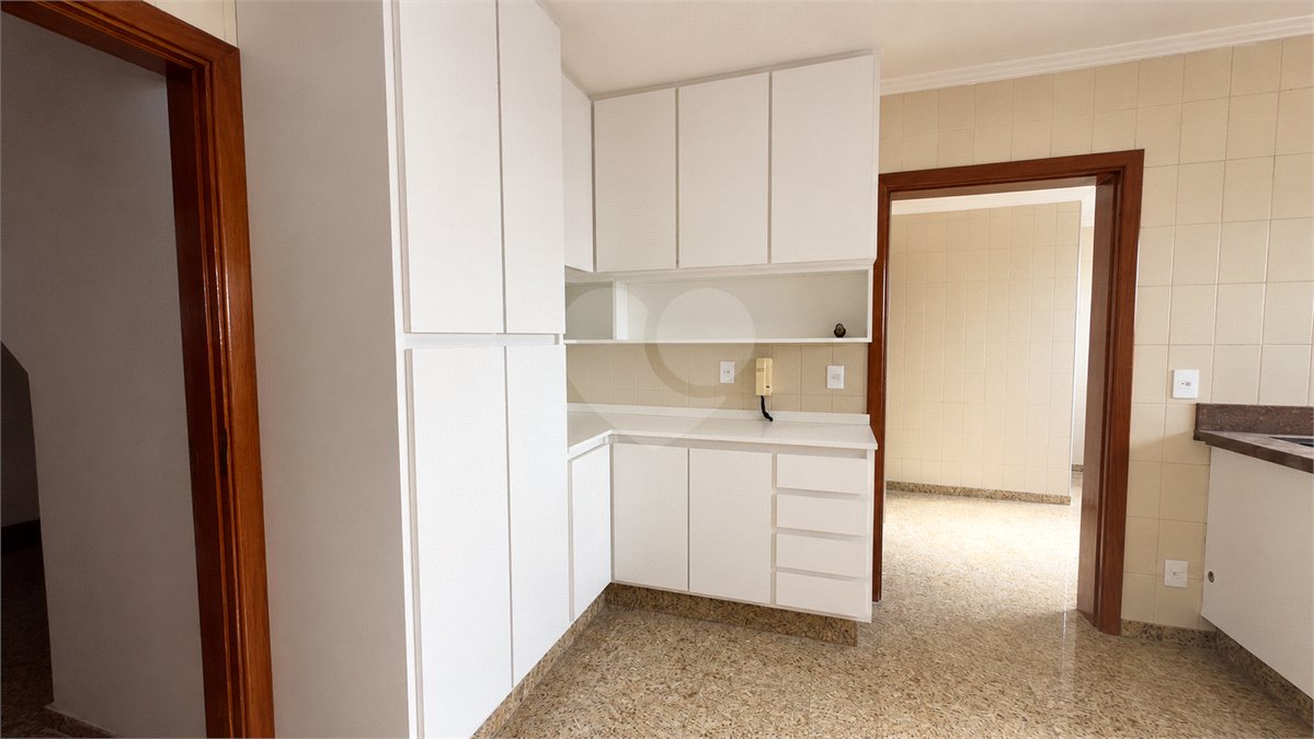 Cobertura à venda com 4 suítes no Centro, Sorocaba, SP