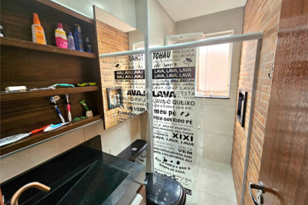 Apartamento à venda com 2 quartos em Jardim Saira, Sorocaba, SP