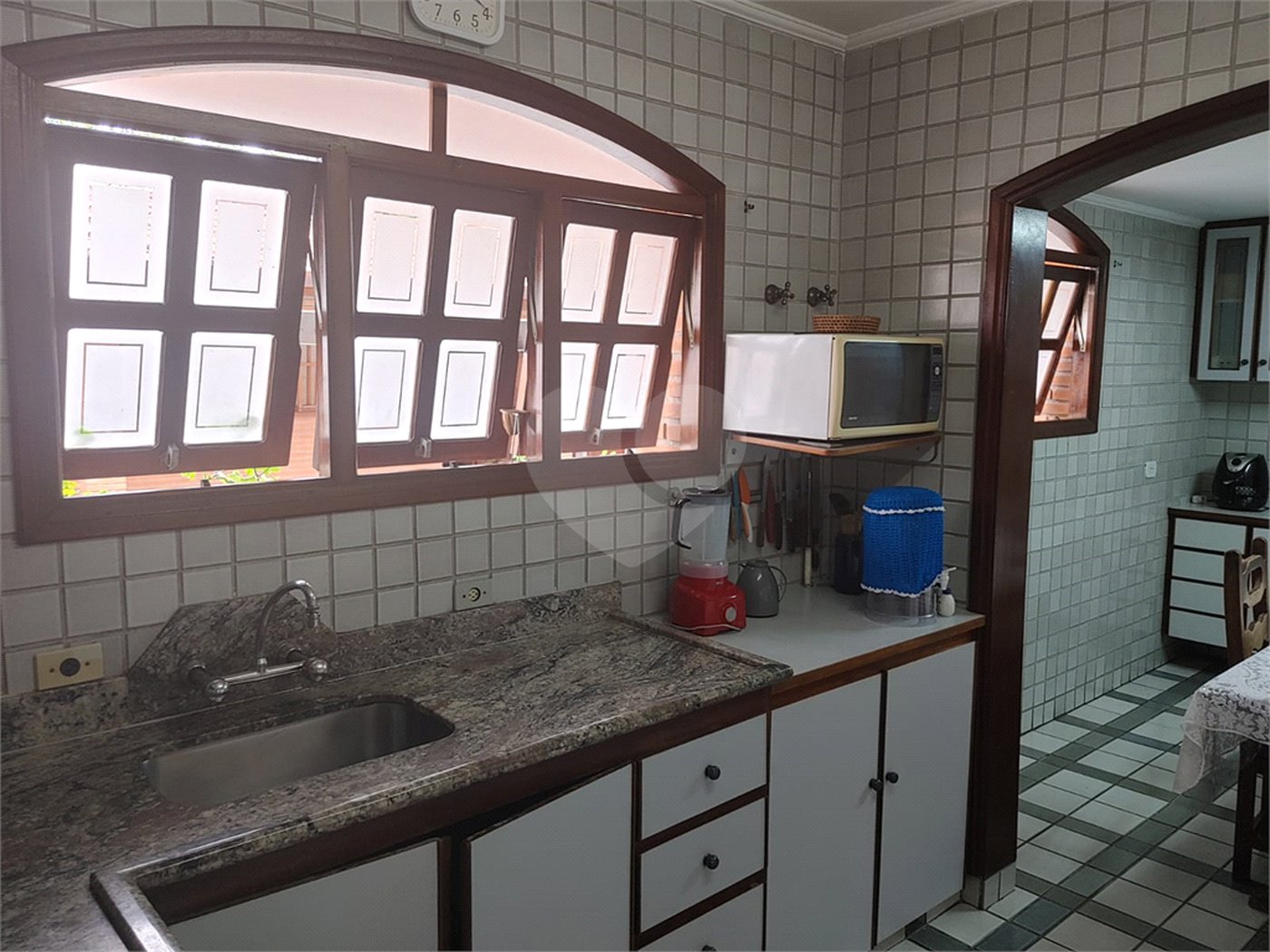 Casa à venda com 4 quartos, sendo 2 suítes, em Parque dos Príncipes, São Paulo, SP