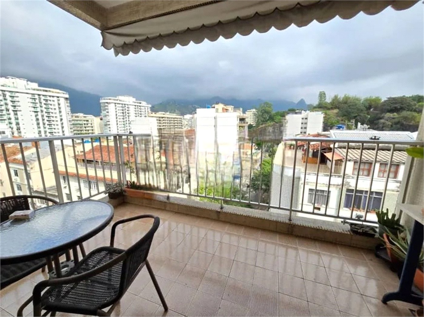 Cobertura à venda com 3 quartos, sendo 1 suíte, em Tijuca, Rio de Janeiro, RJ
