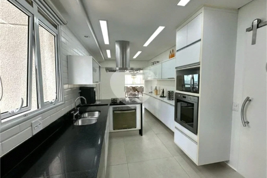 Apartamento à venda com 3 suítes em Santana, São Paulo, SP