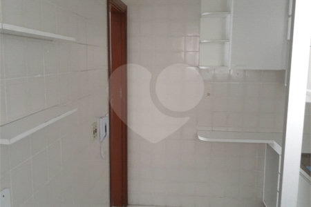 Apartamento à venda com 2 quartos em Vila Santo Estéfano, São Paulo, SP