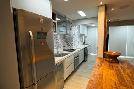 Apartamento à venda com 2 quartos, sendo 1 suíte,  em Jardim Vazani, São Paulo, SP