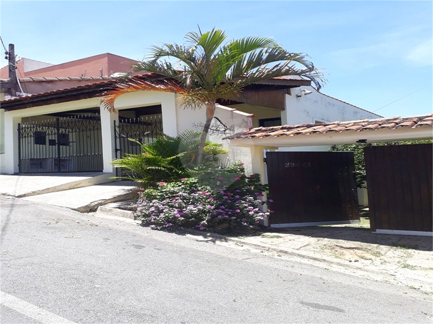 Sobrado à venda com 4 quartos em Jardim Galetto, Itatiba, SP