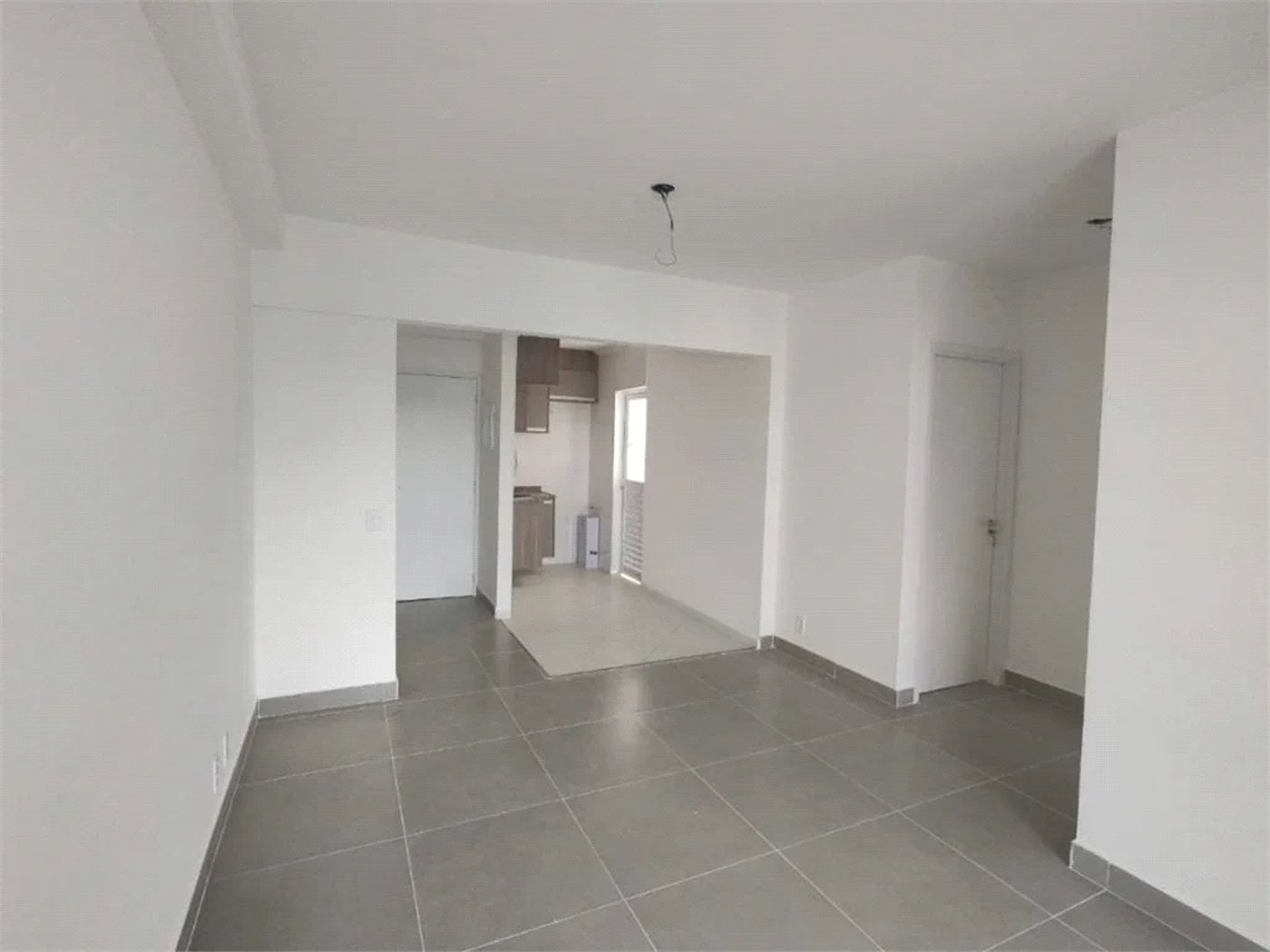 Apartamento à venda com 2 suítes em Jardim Ampliação, São Paulo, SP