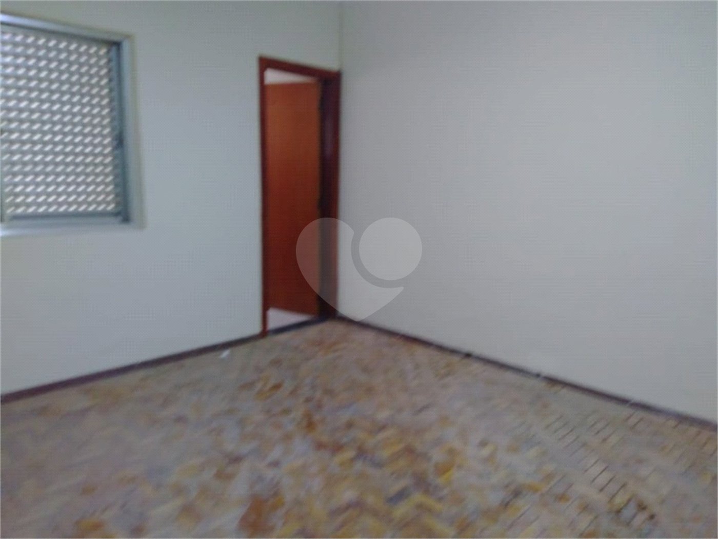 Casa Térrea à venda com 4 quartos, sendo 1 suíte, em Vila Rosália, Guarulhos, SP