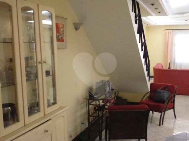 Sobrado à venda com 4 quartos, sendo 3 suítes,  em Vila Maria Alta, São Paulo, SP