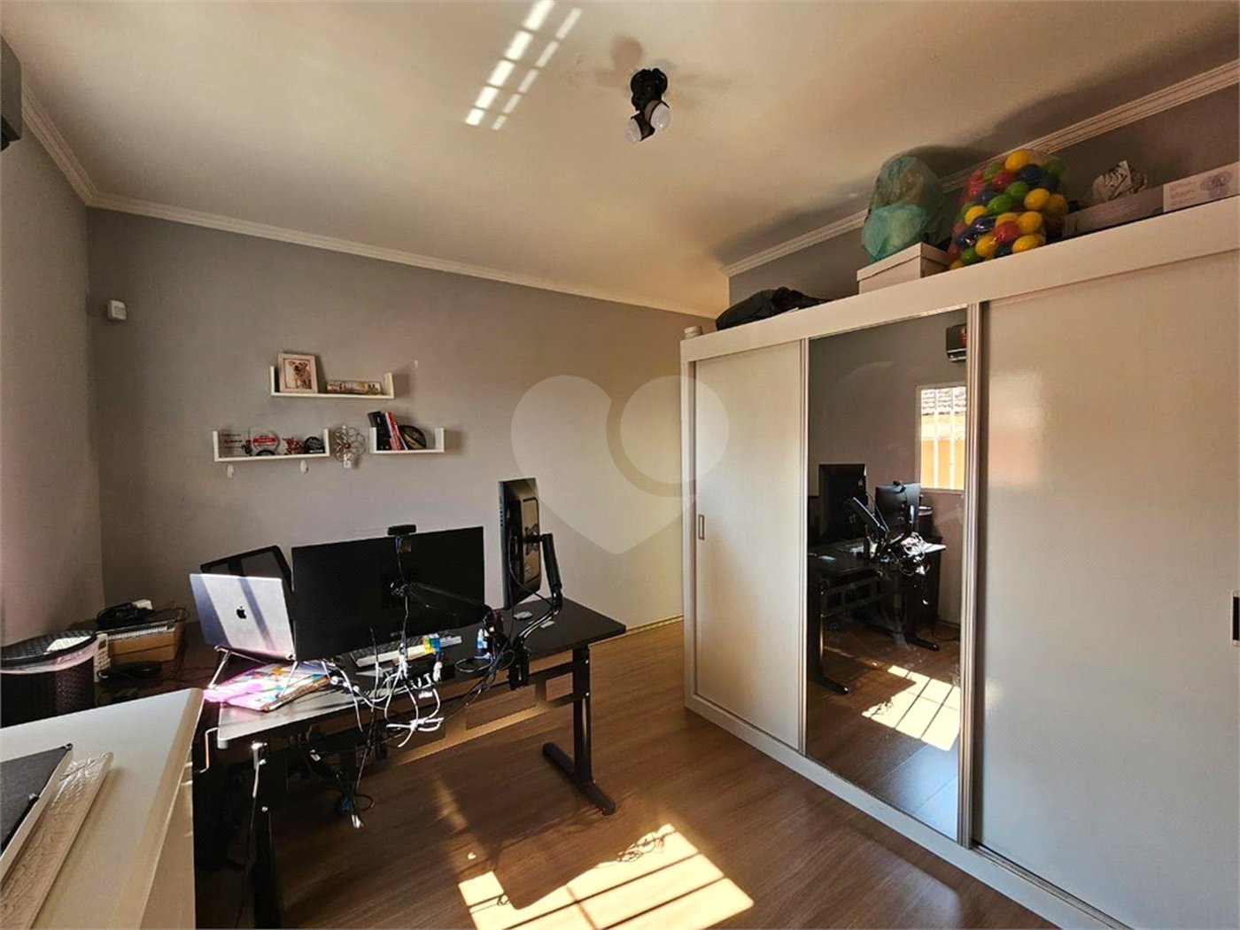 Casa à venda com 3 suítes em Vila Carrão, São Paulo, SP
