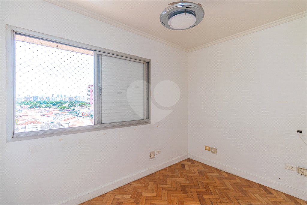 Apartamento à venda com 3 quartos, sendo 1 suíte, em Campo Belo, São Paulo, SP
