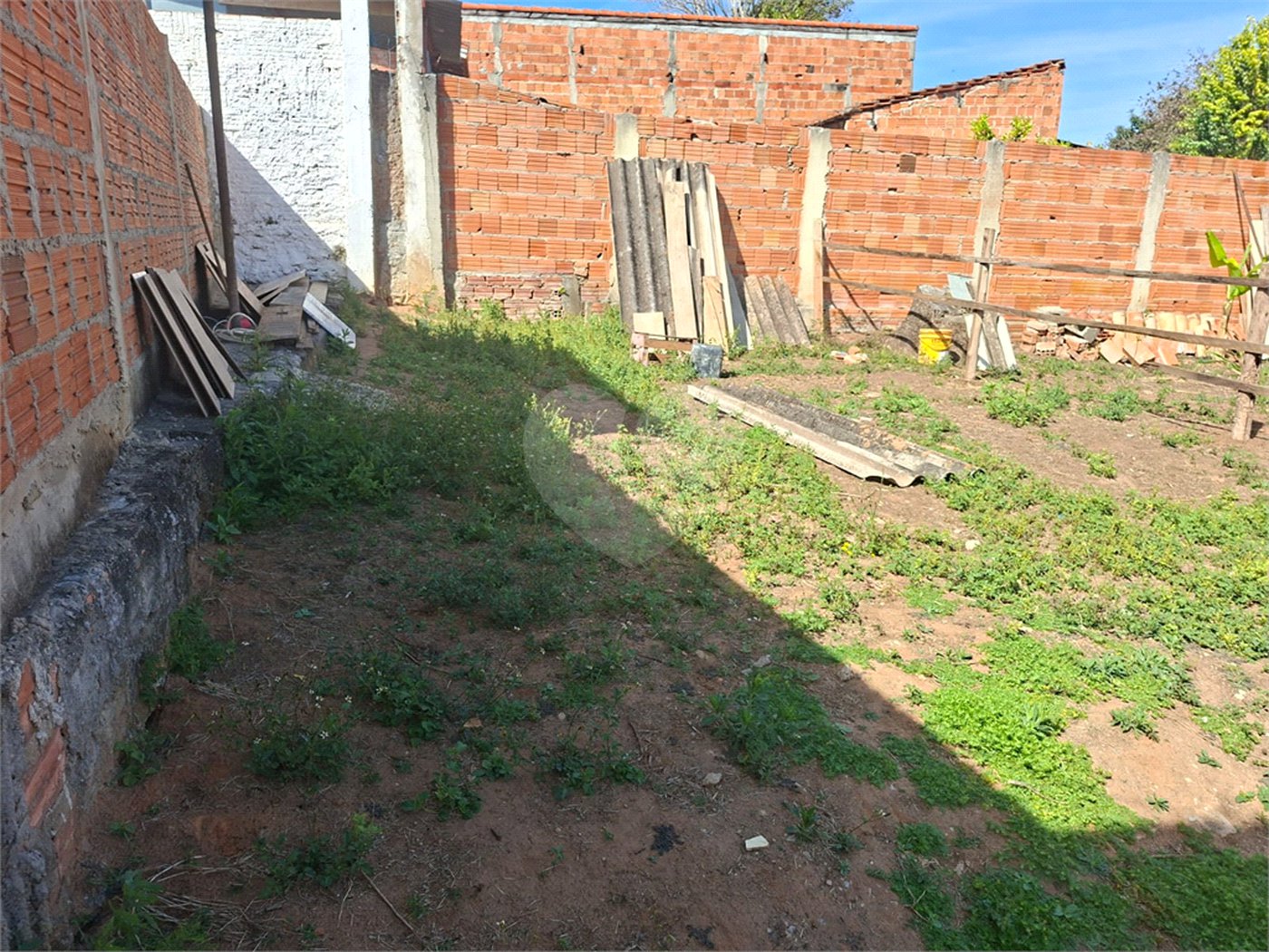 Terreno à venda no Centro, Alambari, SP