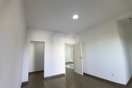 Casa à venda com 3 suítes no condomínio Terras de São Francisco, Sorocaba - SP