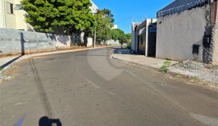 Terreno à venda no condomínio Bairro Prolongamento Jardim das Torres, São Carlos - SP