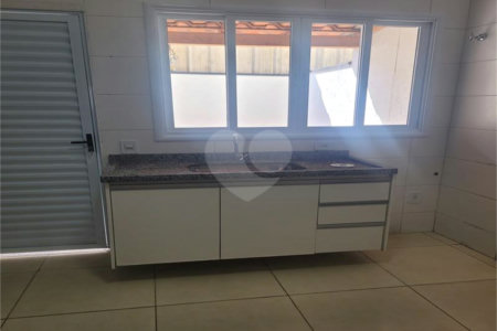 Indaiatuba - Sobrado para venda e Locação - Jardim Nely em Indaiatuba - R$ 425.000,00 - aceita parte em permuta - Bairro tranquilo com fácil acesso a rodovias, Shopping Polo Parque Mall - Assai, Polo shopping - Com duas suítes sendo uma com sacada, , lavabo. área de serviço , 2 vagas, portão ele