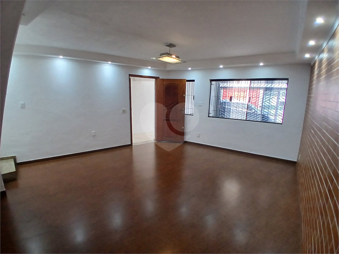 Sobrado à venda com 3 quartos, sendo 1 suíte, em Parque Rodrigues Alves, São Paulo, SP
