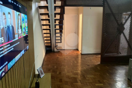 Sobrado à venda com 3 quartos, sendo 1 suíte,  em Jardim Bela Vista (zona Sul), São Paulo, SP