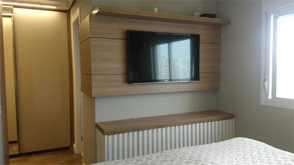 Apartamento à venda com 3 suítes em Jardim Caboré, São Paulo, SP