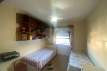 Casa à venda com 3 quartos, sendo 1 suíte,  em Jardim Rosa de Franca, Guarulhos, SP