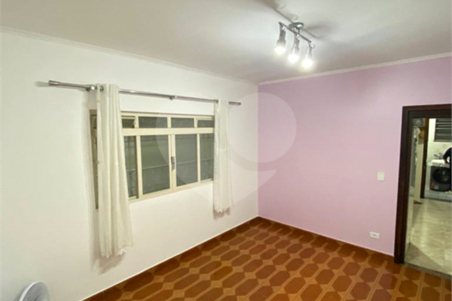 Sobrado à venda com 4 quartos, sendo 1 suíte, em Artur Alvim, São Paulo, SP